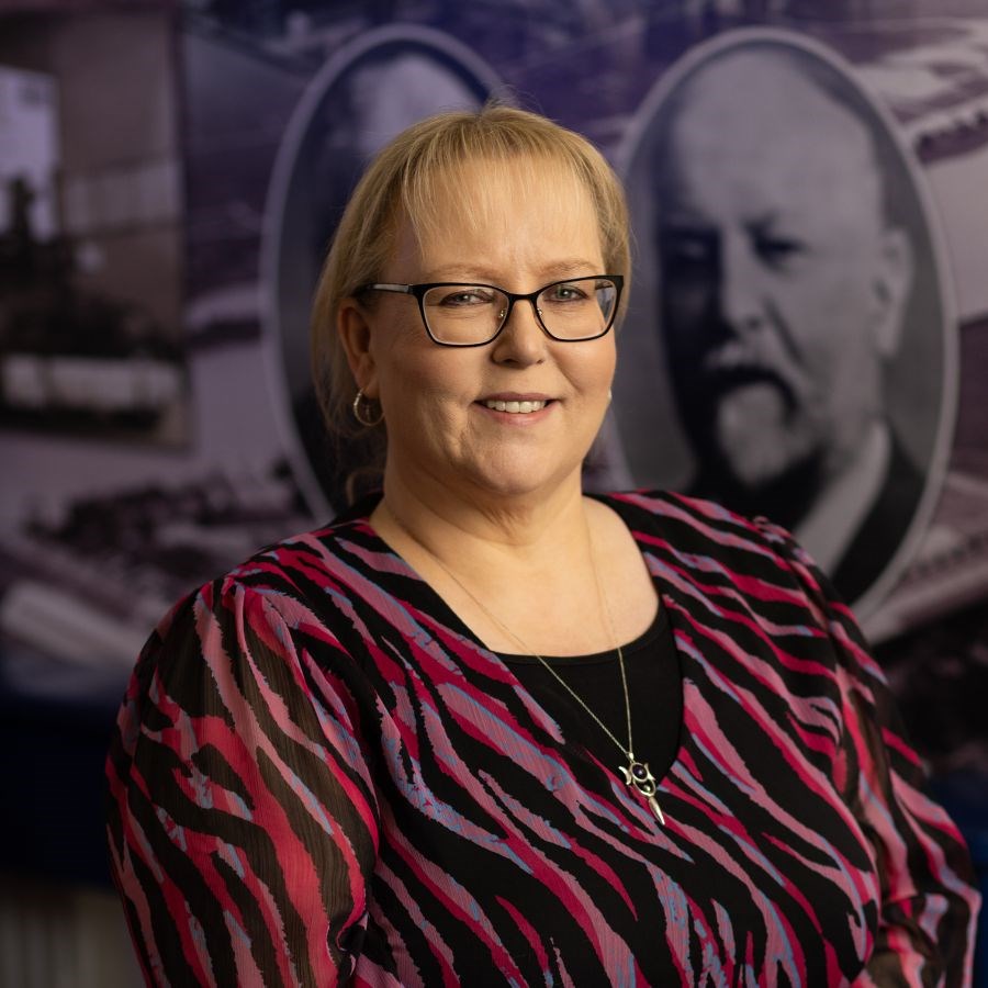 Jeanette Campion